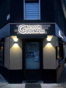 Restaurant, Au Coin Gourmand, Mouchin, enseigne lumineuse