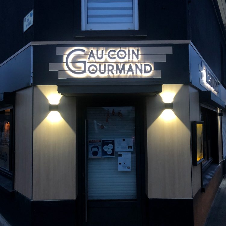 Restaurant, Au Coin Gourmand, Mouchin, enseigne lumineuse