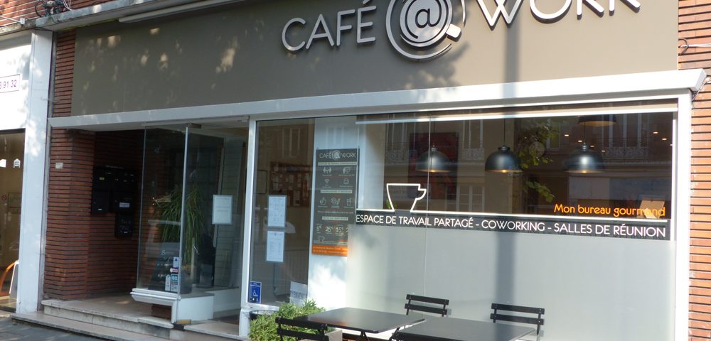 Café @ Work, Valenciennes, enseigne