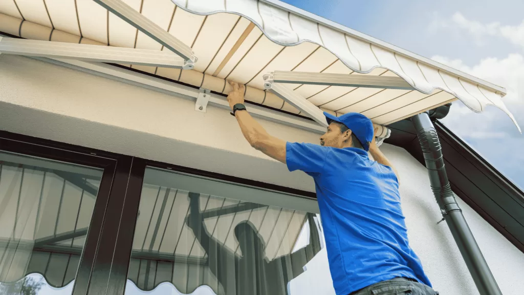 Store exterieur sur mesure 3